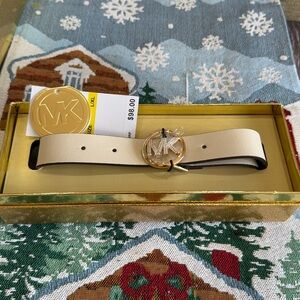 Micheal Kors belt